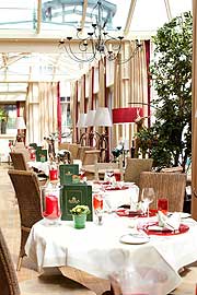 pittoresk verglaster Wintergarten im Hotel Astoria (©Foto: Relax & Spa Hotel Astoria)